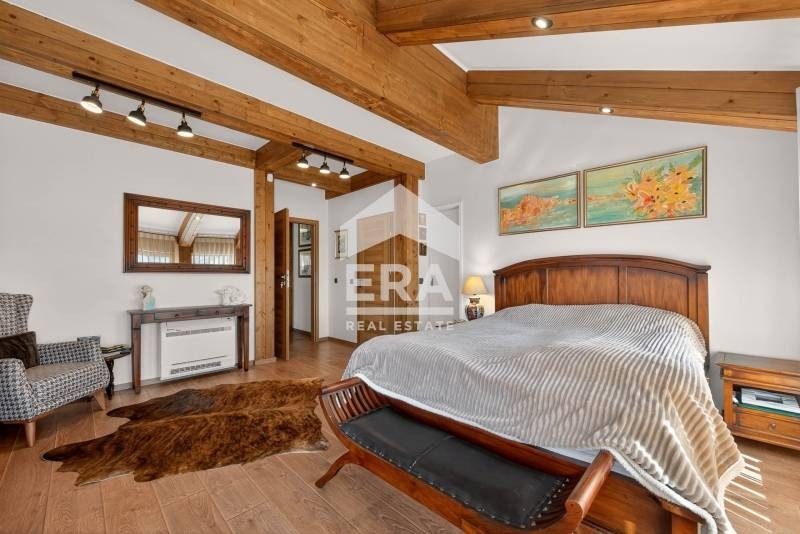 Продава КЪЩА, гр. Варна, Изгрев, снимка 10 - Къщи - 54051433