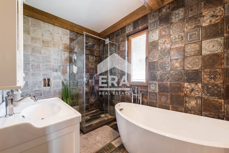 Продава КЪЩА, гр. Варна, Изгрев, снимка 14 - Къщи - 54051433