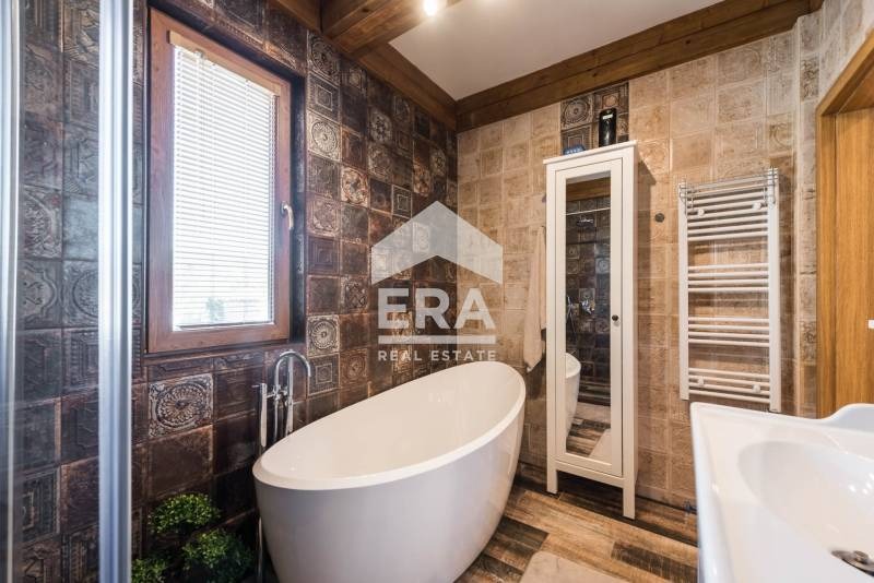 Продава КЪЩА, гр. Варна, Изгрев, снимка 16 - Къщи - 54051433