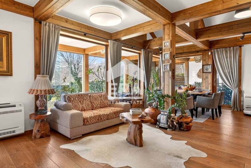 Продава КЪЩА, гр. Варна, Изгрев, снимка 2 - Къщи - 54051433