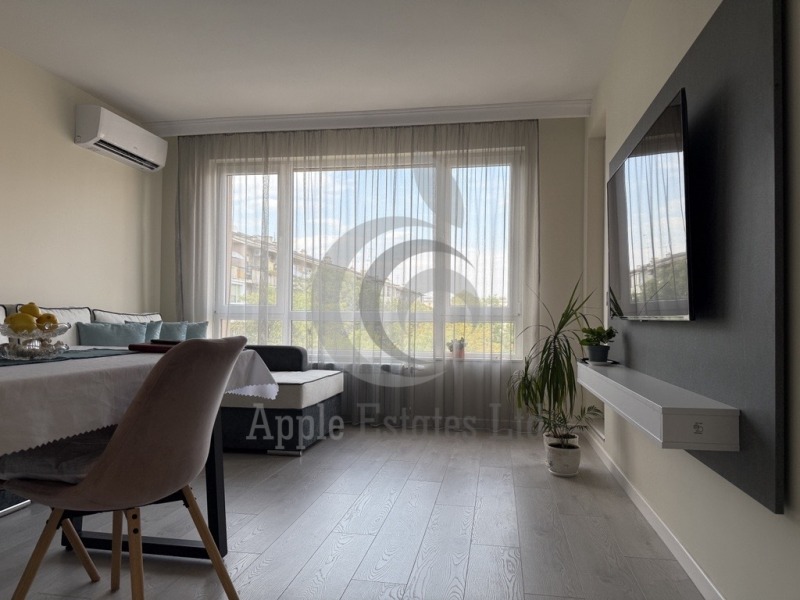 Продава 2-СТАЕН, град София, Дружба 1 • 255000 € • 28655161 — Holmes.bg