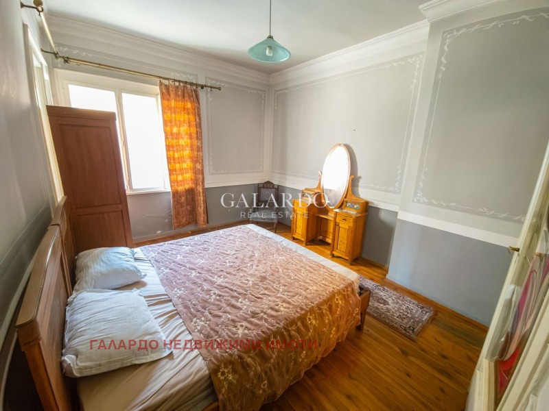 Продава  3-стаен град Пловдив , Старият град , 130 кв.м | 29218469 - изображение [4]