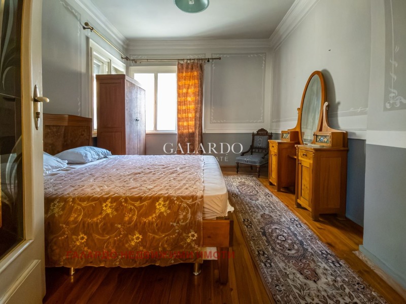 Продава  3-стаен град Пловдив , Старият град , 130 кв.м | 29218469 - изображение [6]