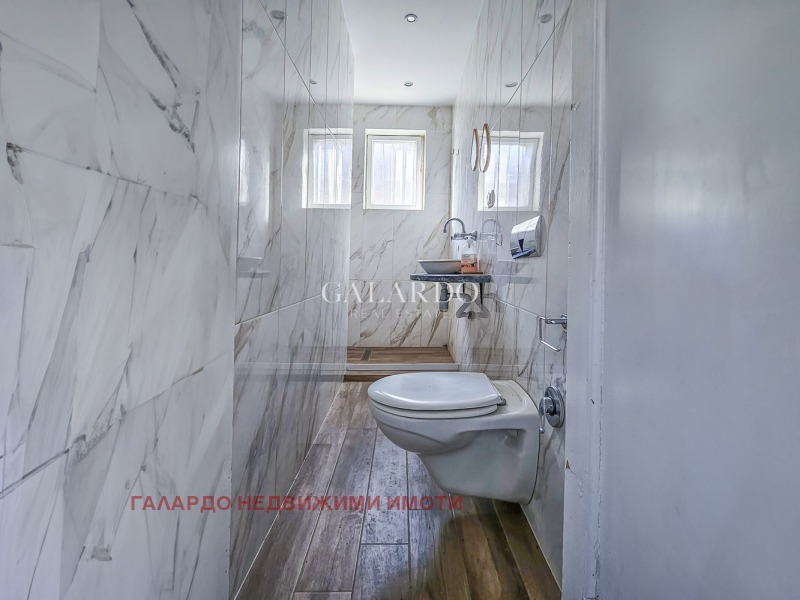 Продава  3-стаен град Пловдив , Старият град , 130 кв.м | 29218469 - изображение [14]
