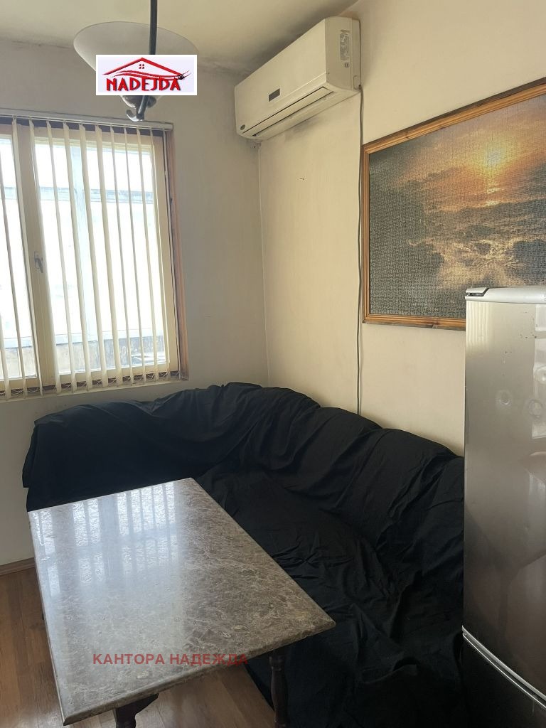 Продава 3-СТАЕН, гр. Варна, Възраждане 2, снимка 4 - Апартаменти - 52192728