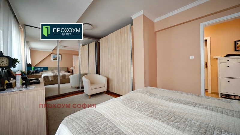 Продава  Многостаен град София , ж.гр.Южен парк , 174 кв.м | 54325903 - изображение [8]