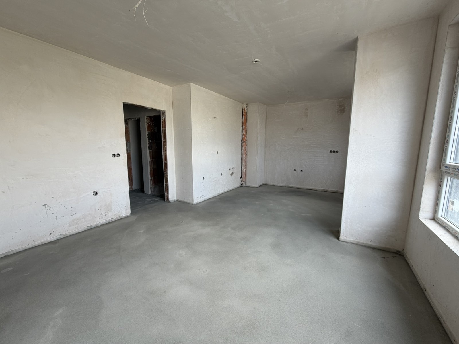 Продава 2-СТАЕН, гр. Варна, Възраждане 1