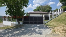 КЪЩА, 200 m2
