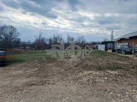 Продажба на имоти в Западна промишлена зона, град Варна — страница 4 - изображение 2 