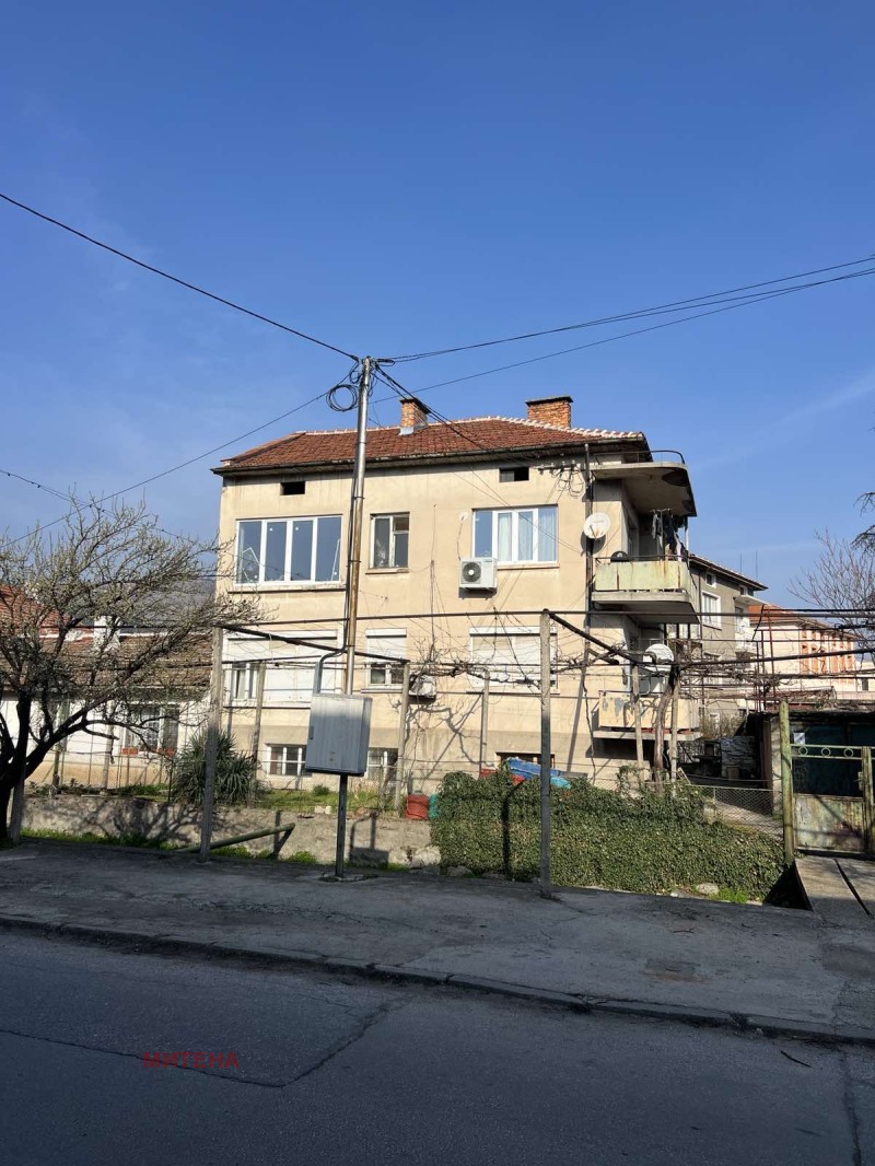 Продава  Етаж от къща, област Пловдив, гр. Кричим • 77 400 EUR • ID 36757357 — holmes.bg - [1] 