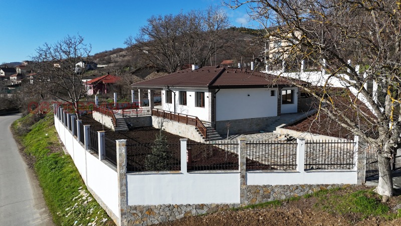 Продава КЪЩА, с. Лясково, област Стара Загора