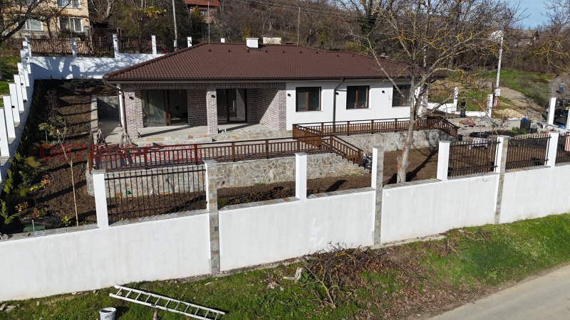 Продава КЪЩА, с. Лясково, област Стара Загора, снимка 3 - Къщи - 52783042