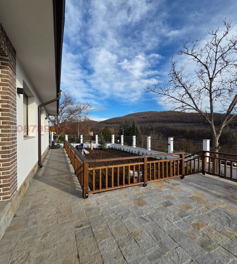 Продава КЪЩА, с. Лясково, област Стара Загора, снимка 14 - Къщи - 52783042