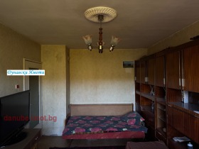 1-стаен град Русе, Здравец Изток