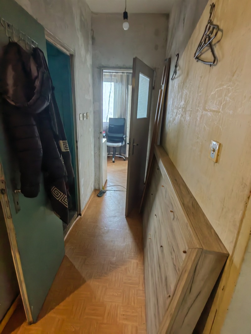 Продава 1-СТАЕН, гр. София, Люлин 5, снимка 7 - Апартаменти - 53129352