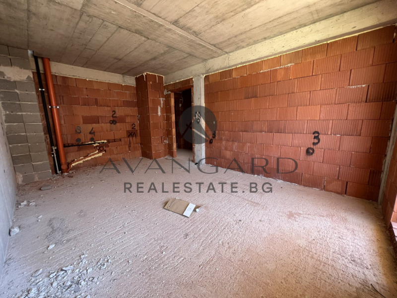 Продава  2-стаен град Пловдив , Остромила , 58 кв.м | 85553385
