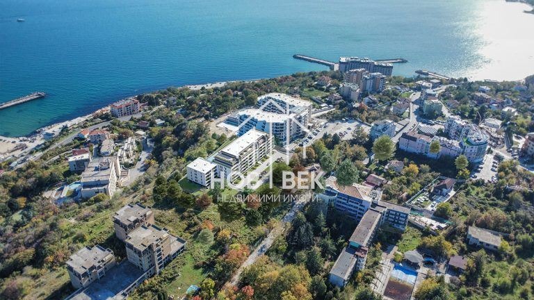 De vânzare  1 dormitor Varna , c.c. Ciaica , 115 mp | 85254549