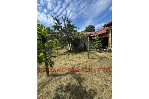 Продава КЪЩА, с. Имренчево, област Шумен, снимка 12 - Къщи - 55297170