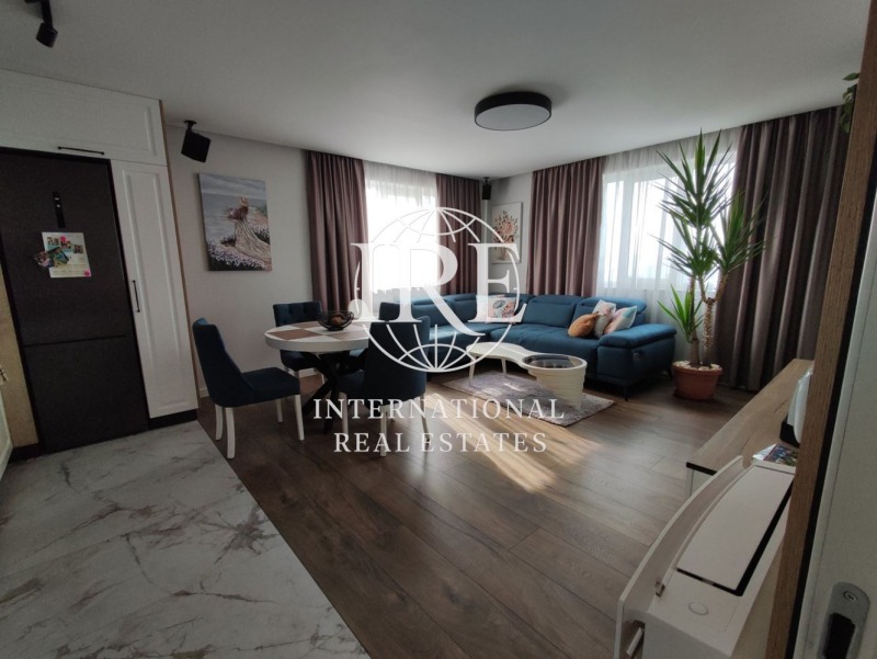 Продава 2-СТАЕН, гр. Варна, Бриз