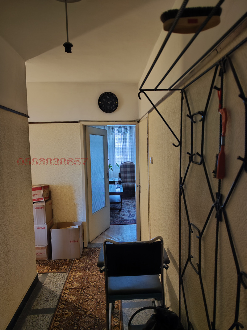Продава  3-стаен град Пловдив , Кючук Париж , 100 кв.м | 23190848 - изображение [2]