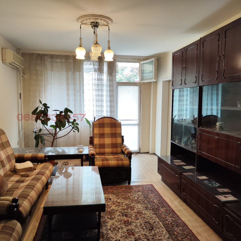 Продава  3-стаен град Пловдив , Кючук Париж , 100 кв.м | 23190848
