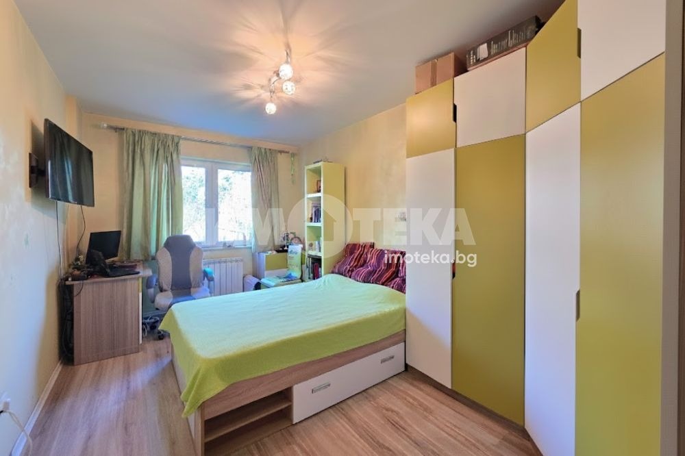 Продава 3-СТАЕН, гр. София, Кръстова вада, снимка 2 - Апартаменти - 54761656