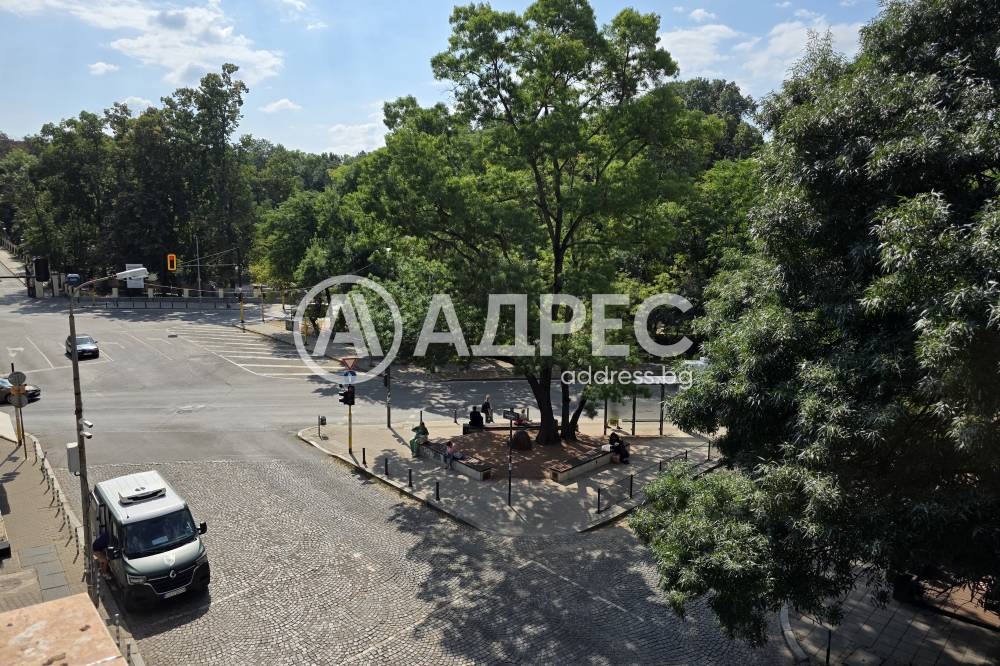 Продава 3-СТАЕН, гр. София, Докторски паметник, снимка 15 - Апартаменти - 55705645