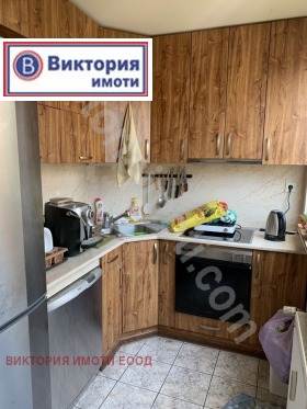 Продажба на четеристайни апартаменти в град Велико Търново — страница 6 - изображение 5 