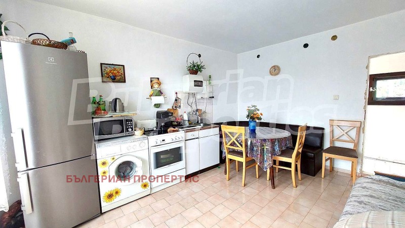 Te koop  Huis regio Pernik , Lobosj , 220 m² | 43236554 - afbeelding [8]