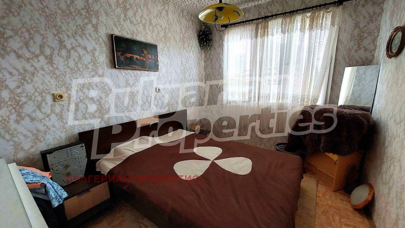 Till salu  Hus region Pernik , Lobosj , 220 kvm | 43236554 - bild [12]