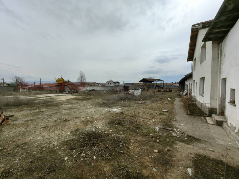 Продава ПРОМ. ПОМЕЩЕНИЕ, гр. Разлог, област Благоевград, снимка 11 - Производствени сгради - 52779159