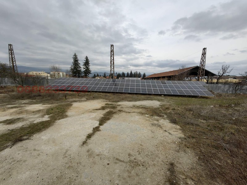 Продава ПРОМ. ПОМЕЩЕНИЕ, гр. Разлог, област Благоевград, снимка 3 - Производствени сгради - 52779159