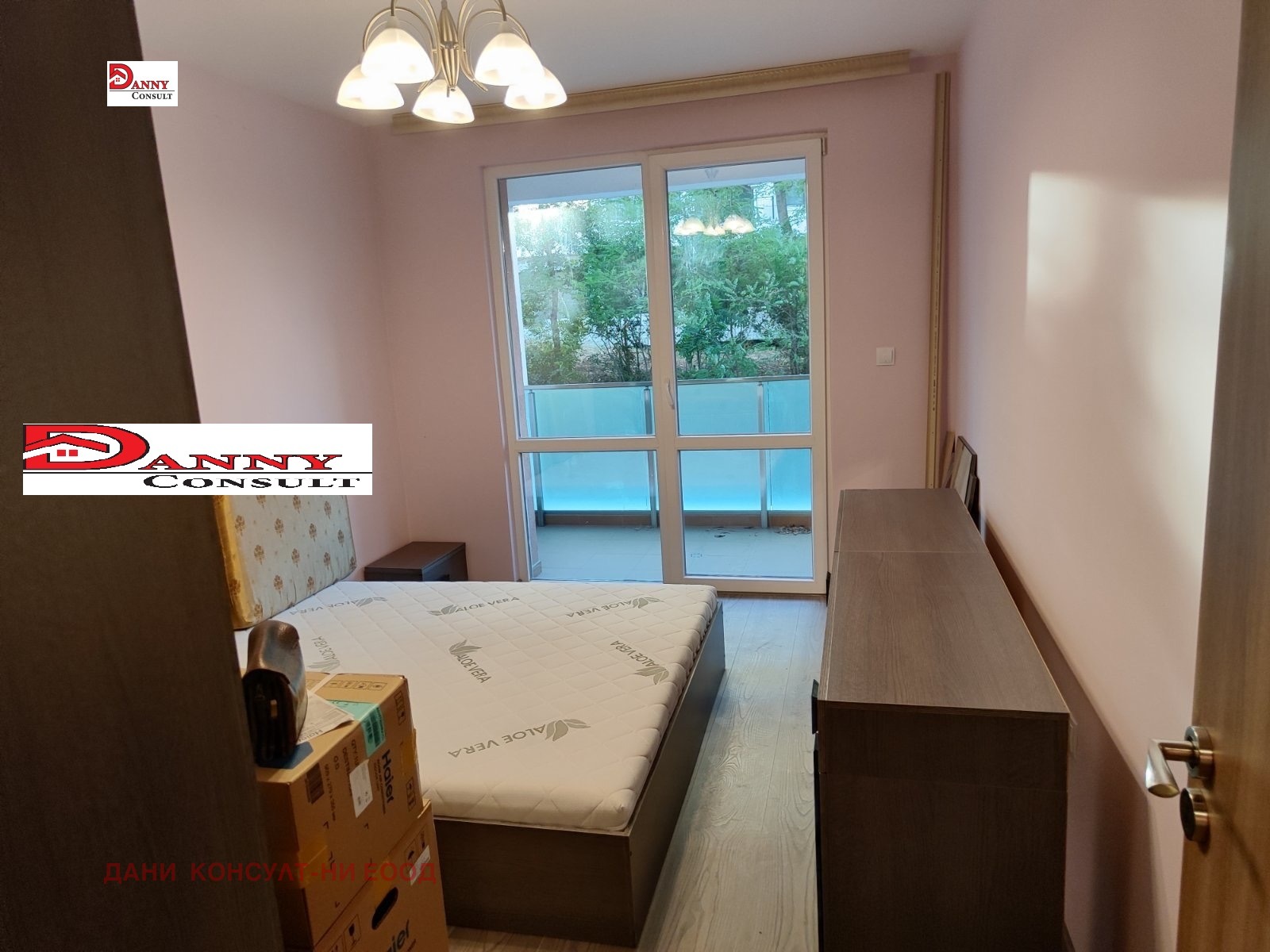 Продава 2-СТАЕН, гр. Велико Търново, Център, снимка 2 - Апартаменти - 51530345