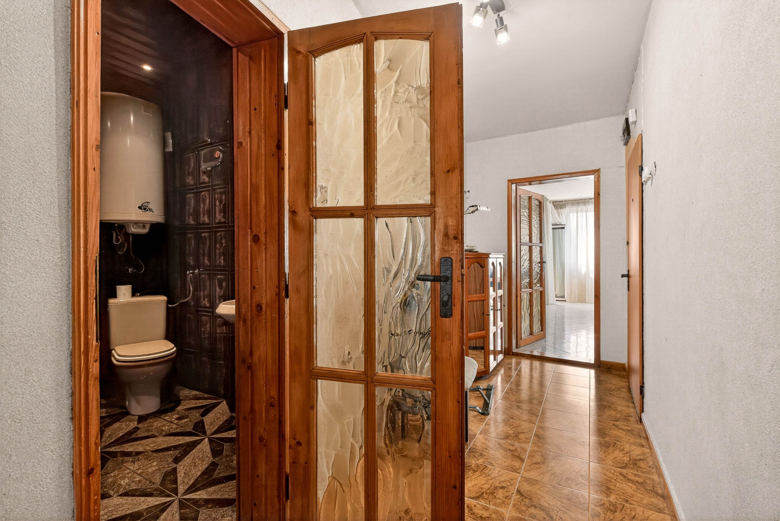 Продава 3-СТАЕН, гр. Варна, Лятно кино Тракия, снимка 13 - Апартаменти - 53724313