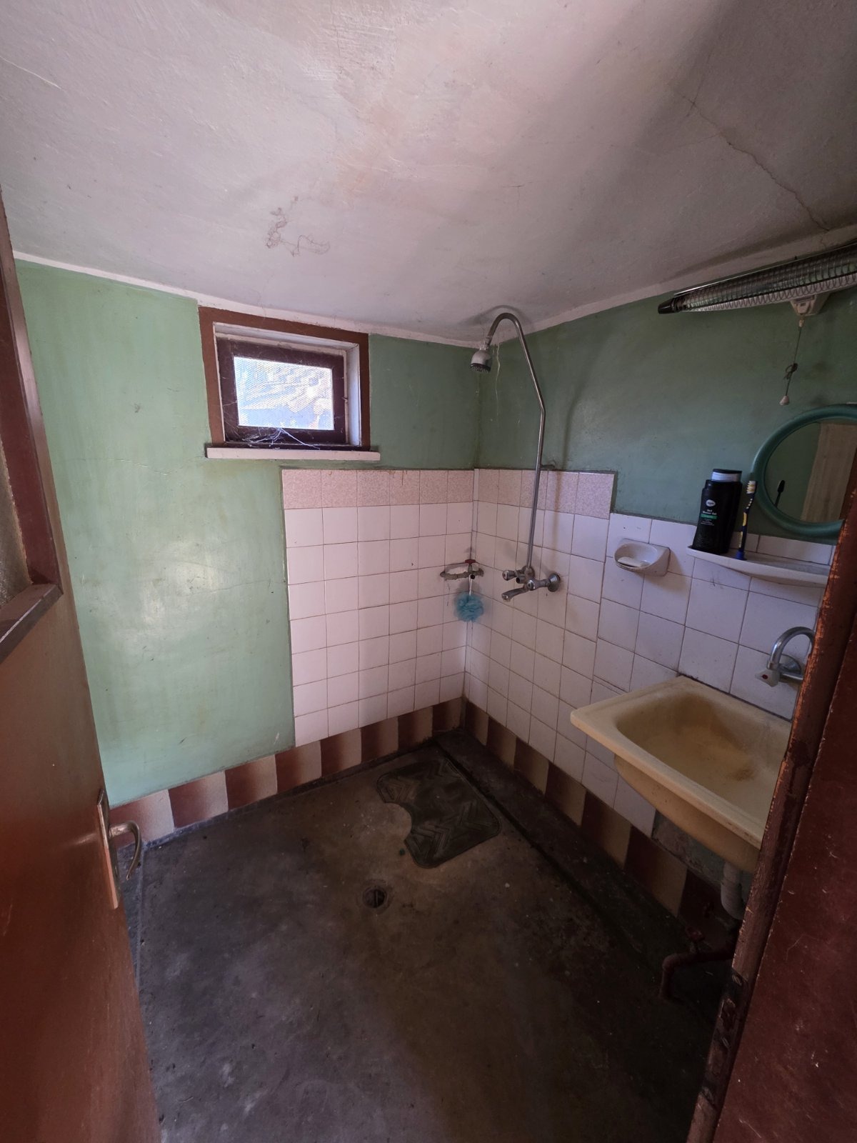 Продава КЪЩА, с. Неговановци, област Видин, снимка 8 - Къщи - 54251182