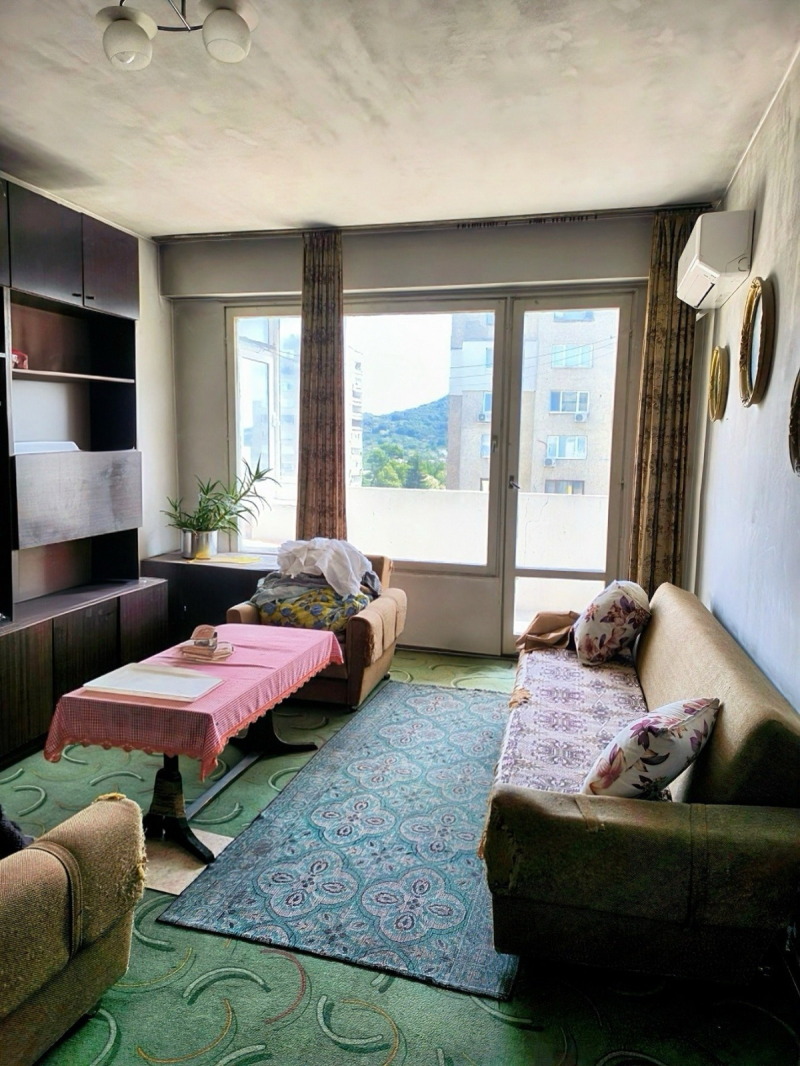 Продава 3-СТАЕН в град Габрово, Младост - 76 кв.м / 71 069.57 € » 139 000 лв., СДЕЛКА