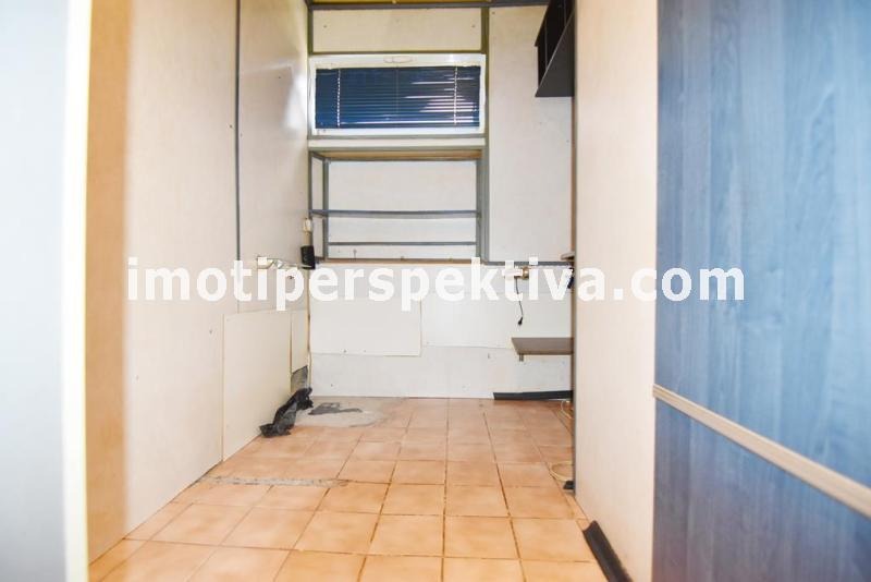 Продава 1-СТАЕН, гр. Пловдив, Кючук Париж, снимка 4 - Апартаменти - 55784088