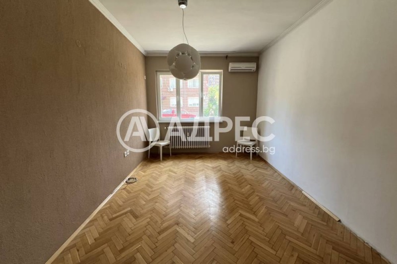 Na sprzedaż  2 sypialnie Sofia , Centar , 82 mkw | 20024769