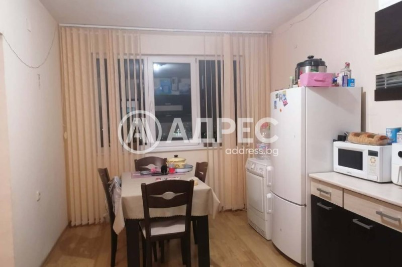 Продава 3-СТАЕН, гр. Ямбол, Аврен, снимка 3 - Апартаменти - 53563828