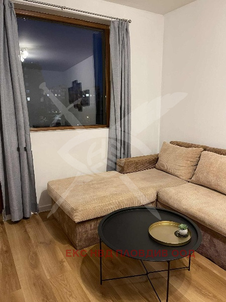 Продава 3-СТАЕН, гр. Пловдив, Център, снимка 3 - Апартаменти - 53960202