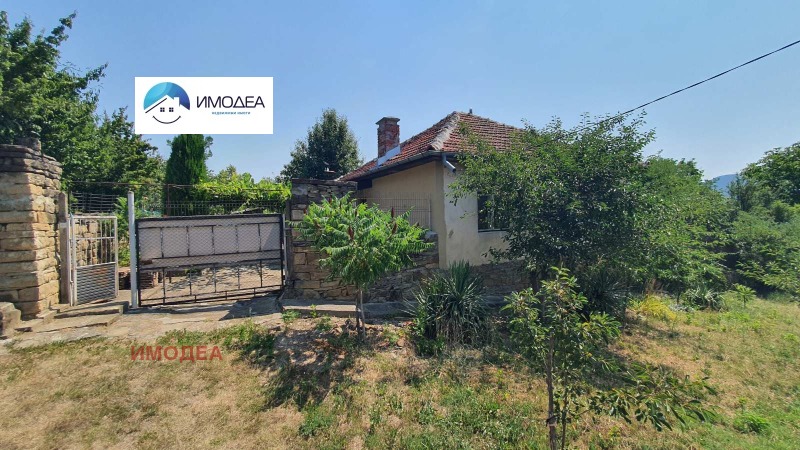 Te koop  Huis regio Gabrovo , Slavejkovo , 67 m² | 82453532