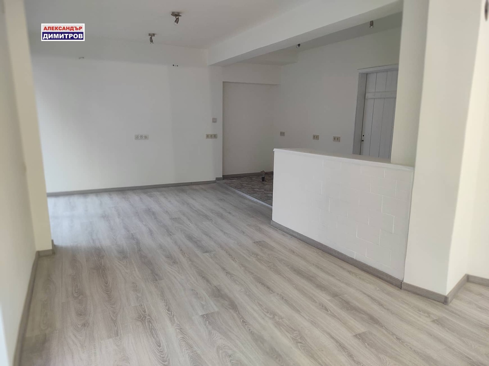 Продава МАГАЗИН, гр. Русе, Център, снимка 7 - Магазини - 55798690