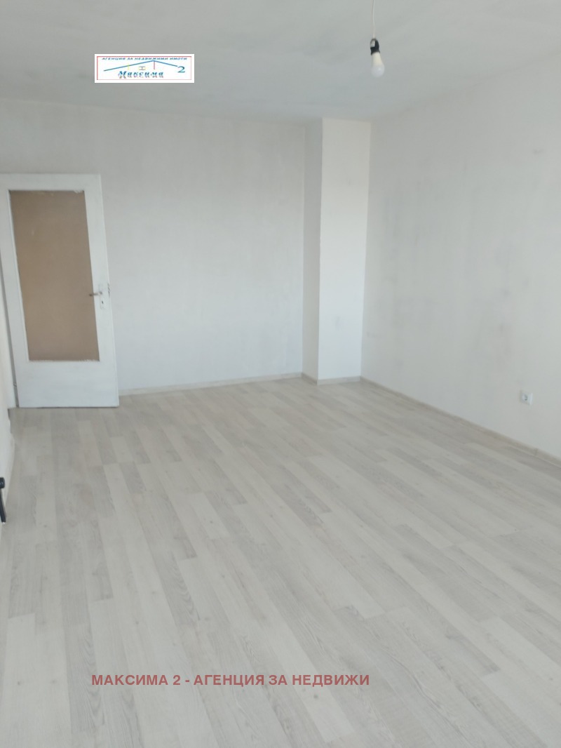 De vânzare  1 dormitor Pleven , Șiroc țentâr , 63 mp | 60620781