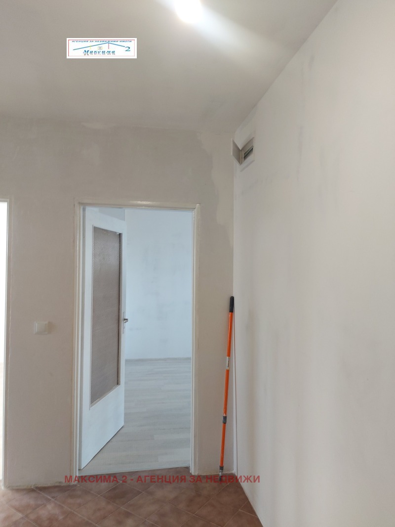 De vânzare  1 dormitor Pleven , Șiroc țentâr , 63 mp | 60620781 - imagine [16]