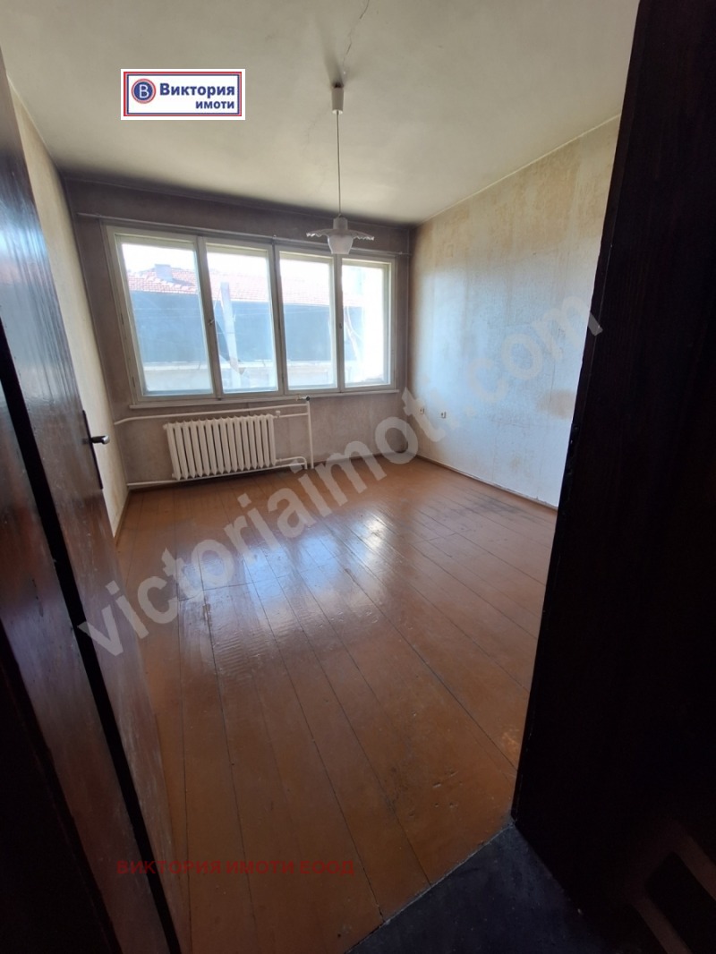 Продава  4-стаен, град Велико Търново, Център •  175 000 EUR • ID 26526198 — holmes.bg - [1] 