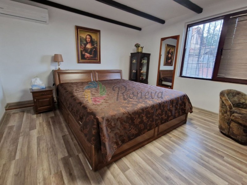 Te koop  Huis regio Varna , Dabravino , 250 m² | 43629332 - afbeelding [9]