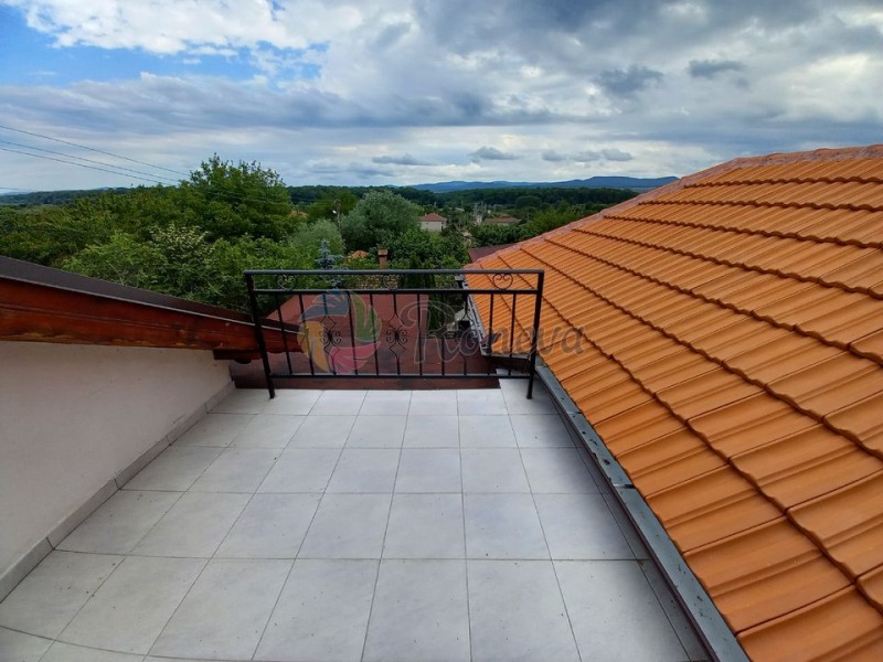 Te koop  Huis regio Varna , Dabravino , 250 m² | 43629332 - afbeelding [12]