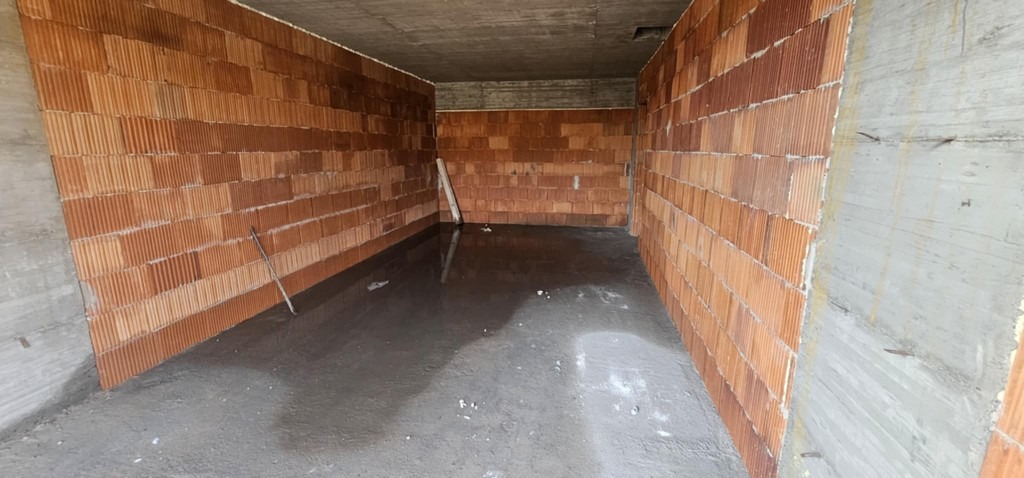 Продава 3-СТАЕН, гр. Кърджали, Център, снимка 2 - Апартаменти - 41946336
