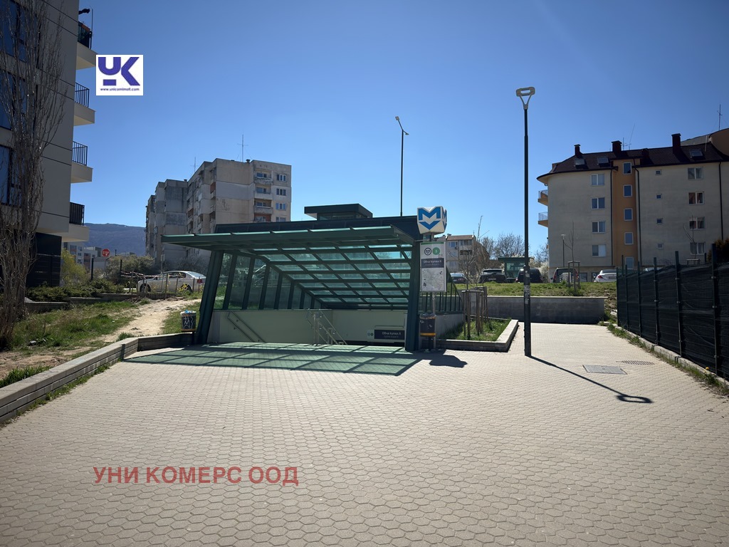 Продава ГАРАЖ, ПАРКОМЯСТО, гр. София, Овча купел 2, снимка 2 - Гаражи и паркоместа - 54215409
