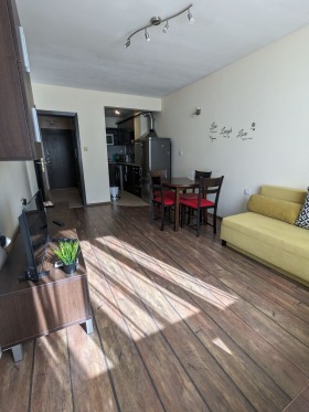 1 bedroom Lazur, Burgas 6